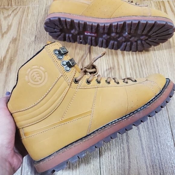 Element Men's Winter Boots - Picture 7 of 7